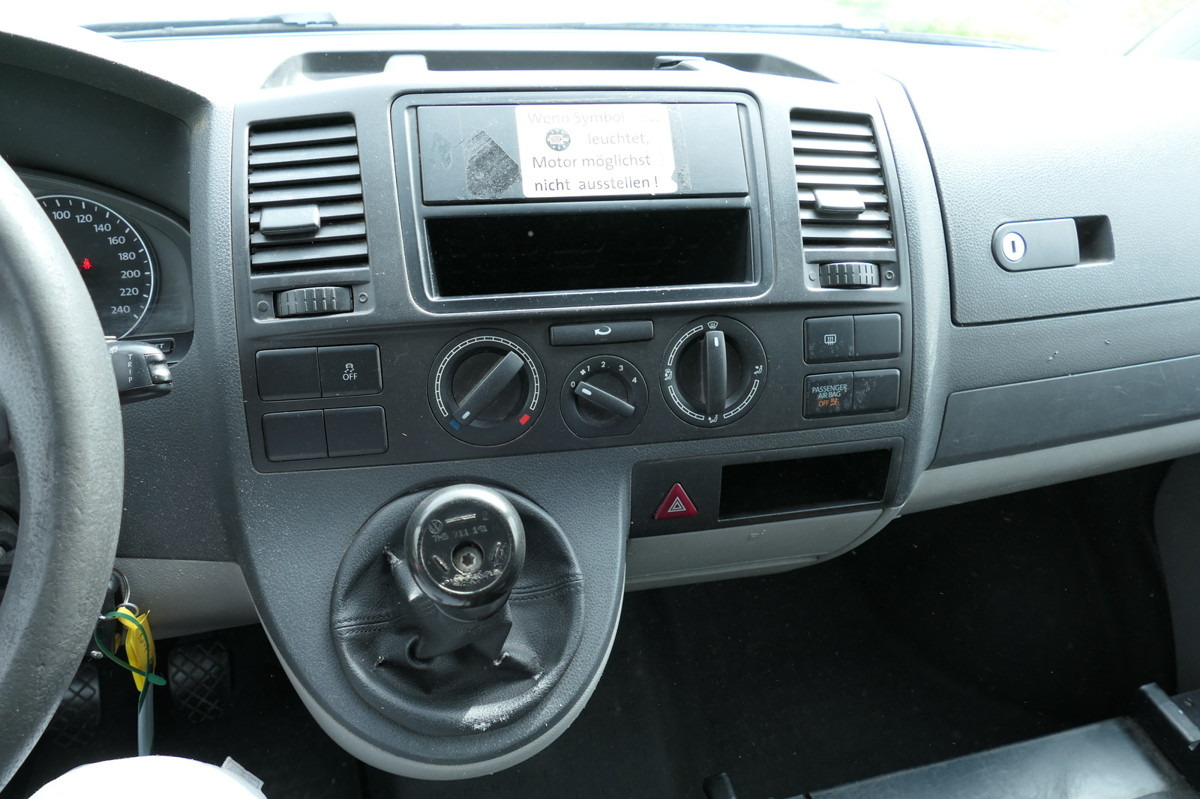 Μικρό βαν VW T5 Transporter 2.0 TDI EURO-5 CoC 2xSCHIEBETÜR P: φωτογραφία 10 Μικρό βαν VW T5 Transporter 2.0 TDI EURO-5 CoC 2xSCHIEBETÜR P: φωτογραφία 10