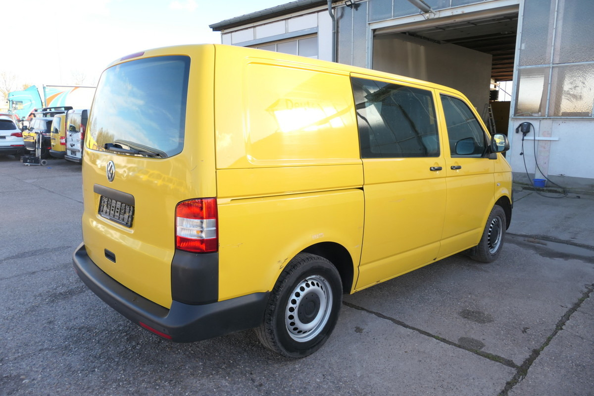 VW T5 Transporter 2.0 TDI EURO-5 CoC PARKTRONIK - Μικρό βαν: φωτογραφία 4 VW T5 Transporter 2.0 TDI EURO-5 CoC PARKTRONIK - Μικρό βαν: φωτογραφία 4