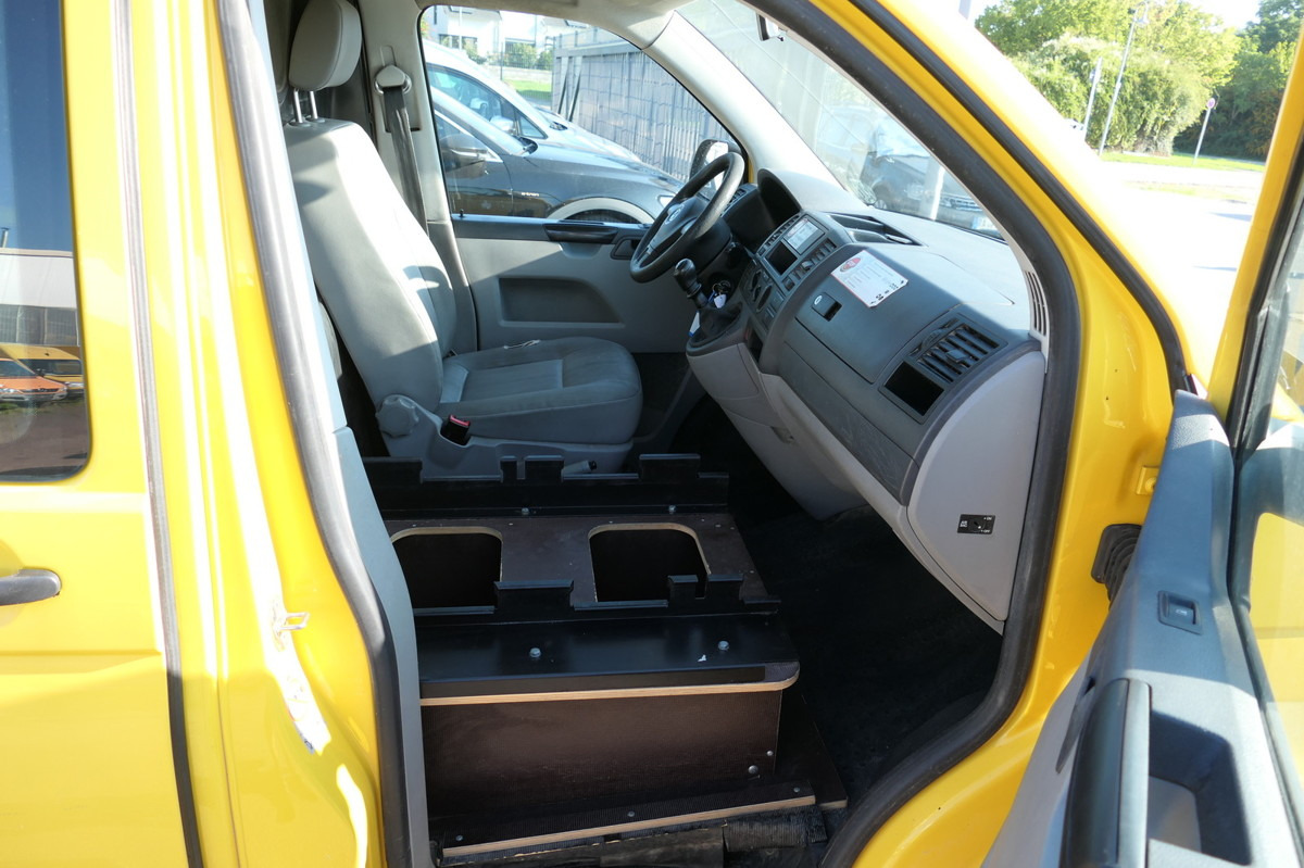 Μίσθωση VW T5 Transporter 2.0 TDI PARKTRONIK 2xSCHIEBETÜR VW T5 Transporter 2.0 TDI PARKTRONIK 2xSCHIEBETÜR: φωτογραφία 7