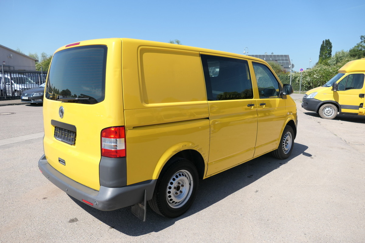 VW T5 Transporter 2.0 TDI PARKTRONIK EURO-5 2xSCHIE - Μικρό βαν: φωτογραφία 4 VW T5 Transporter 2.0 TDI PARKTRONIK EURO-5 2xSCHIE - Μικρό βαν: φωτογραφία 4