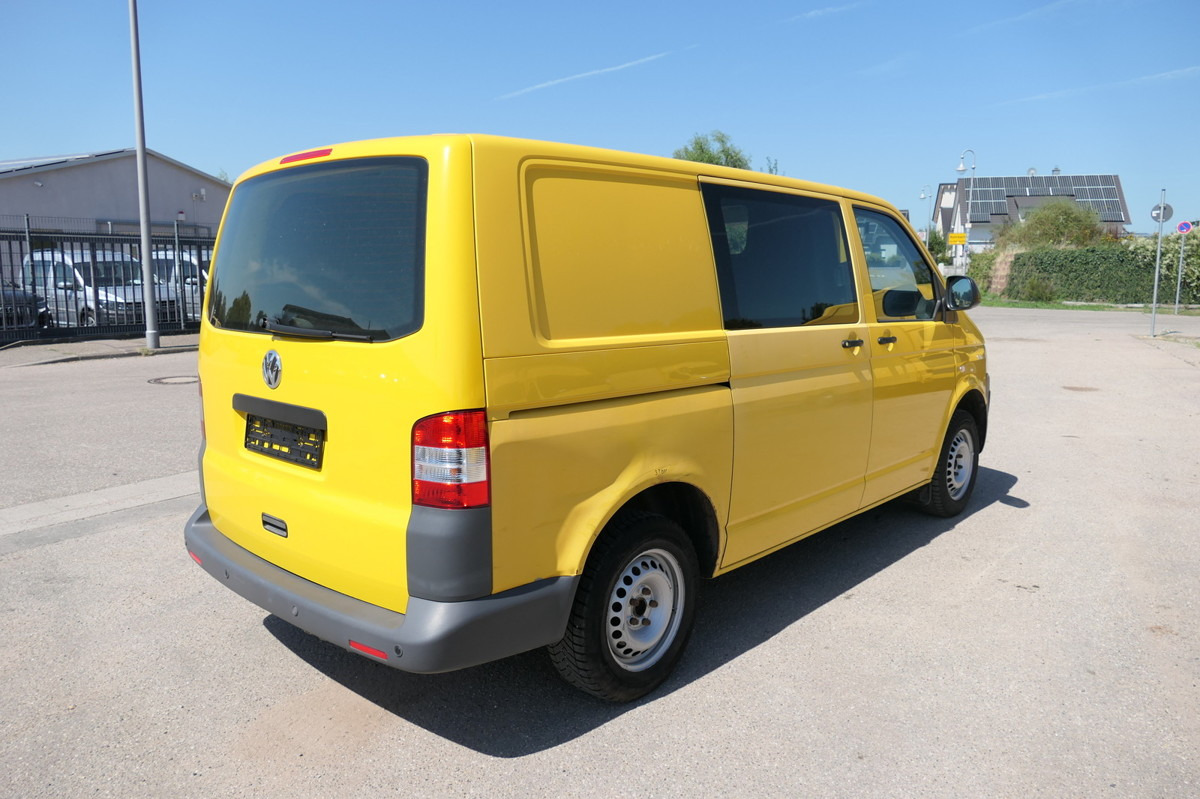 VW T5 Transporter 2.0 TDI PARKTRONIK EURO-5 2xSCHIE - Μικρό βαν: φωτογραφία 4 VW T5 Transporter 2.0 TDI PARKTRONIK EURO-5 2xSCHIE - Μικρό βαν: φωτογραφία 4
