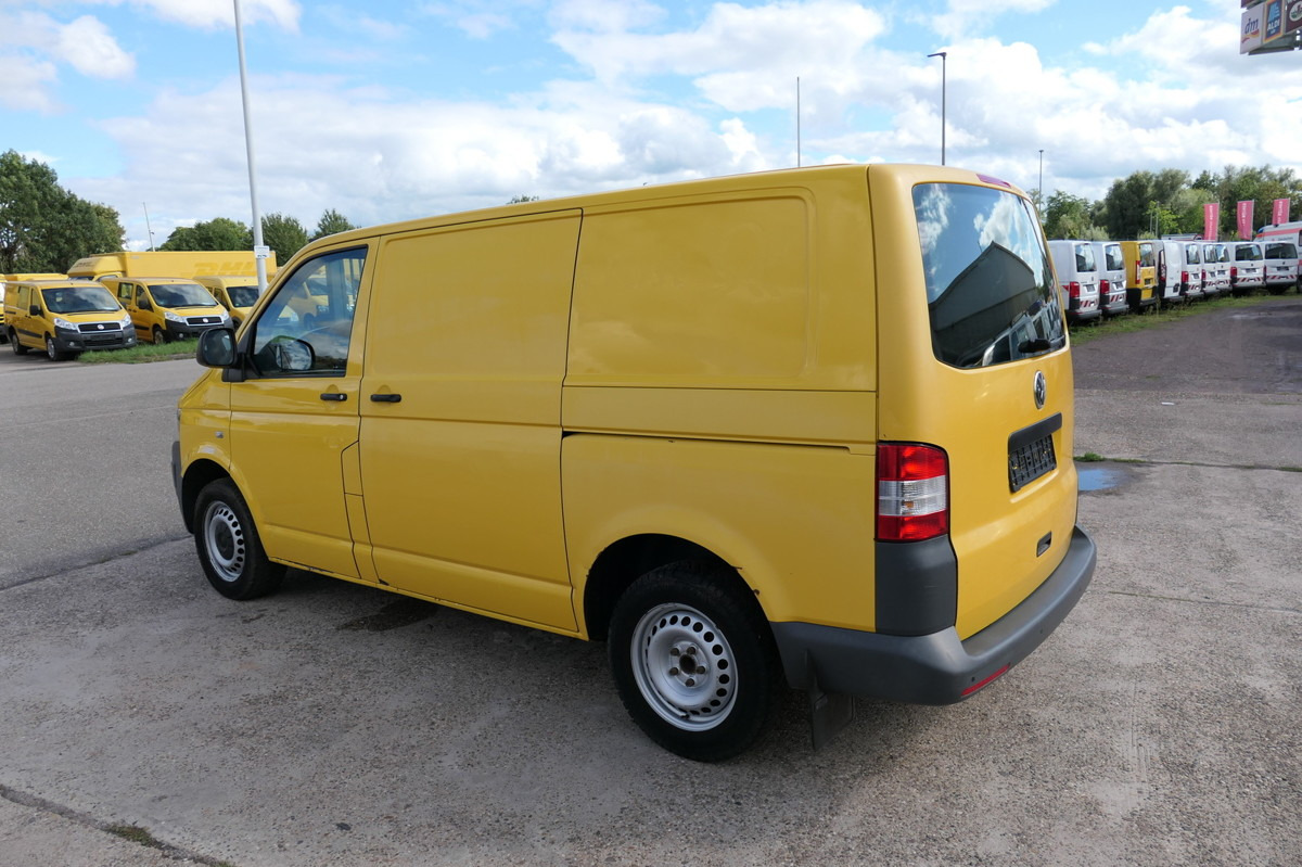 VW T5 Transporter 2.0 TDI PARKTRONIK EURO-5 2xSCHIE - Μικρό βαν: φωτογραφία 4 VW T5 Transporter 2.0 TDI PARKTRONIK EURO-5 2xSCHIE - Μικρό βαν: φωτογραφία 4