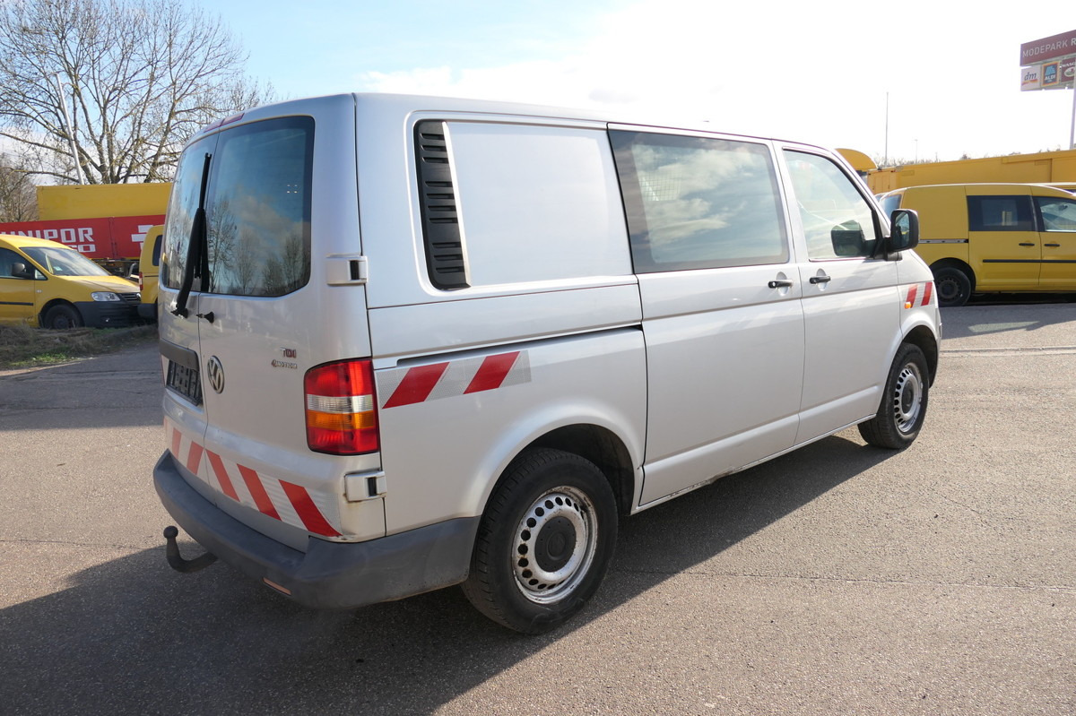 VW T5 Transporter 2.5 TDI 2-Sitzer 4Motion AHK KLIM - Μικρό βαν: φωτογραφία 3 VW T5 Transporter 2.5 TDI 2-Sitzer 4Motion AHK KLIM - Μικρό βαν: φωτογραφία 3