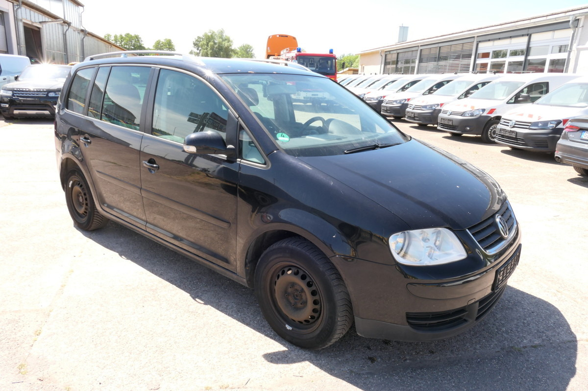 VW Touran Trendline - Αυτοκίνητο: φωτογραφία 2 VW Touran Trendline - Αυτοκίνητο: φωτογραφία 2