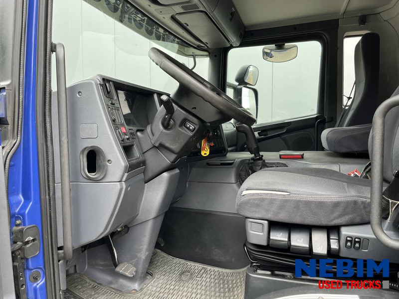 Scania P270 - 343.938km - 3 front seats - Φορτηγό κόφα: φωτογραφία 3 Scania P270 - 343.938km - 3 front seats - Φορτηγό κόφα: φωτογραφία 3