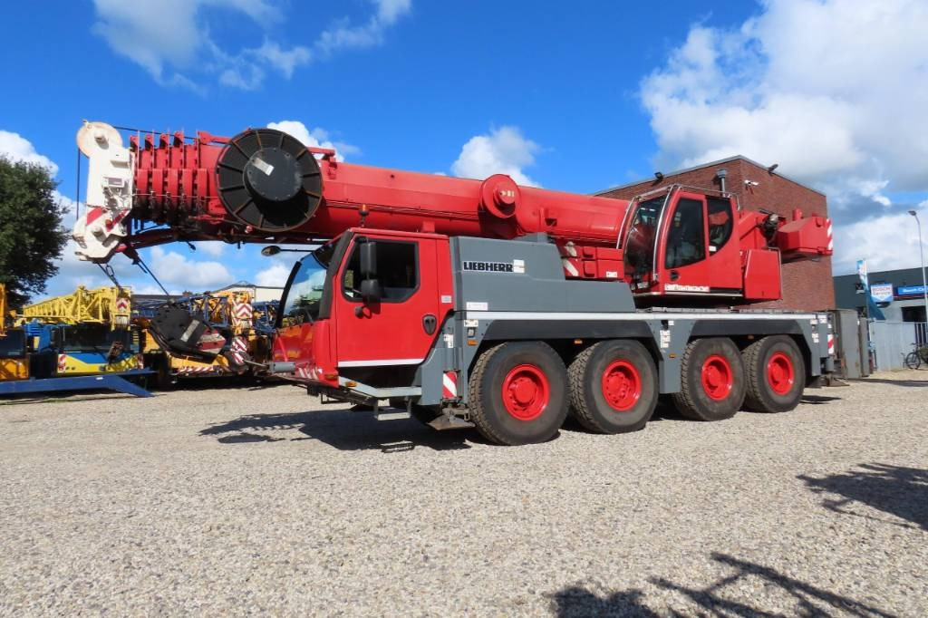 Liebherr LTM 1070-4.2 - Γερανός παντός εδάφους: φωτογραφία 1 Liebherr LTM 1070-4.2 - Γερανός παντός εδάφους: φωτογραφία 1