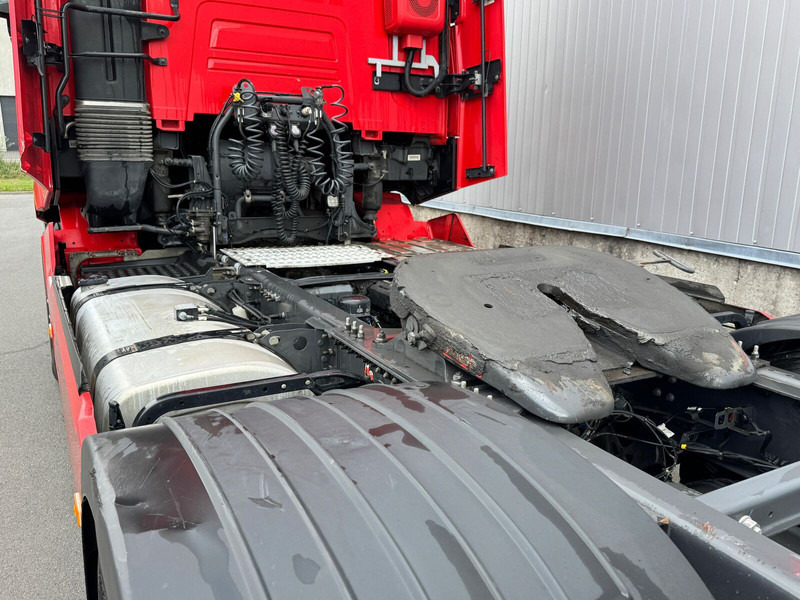 Renault T520 - Τράκτορας: φωτογραφία 5 Renault T520 - Τράκτορας: φωτογραφία 5