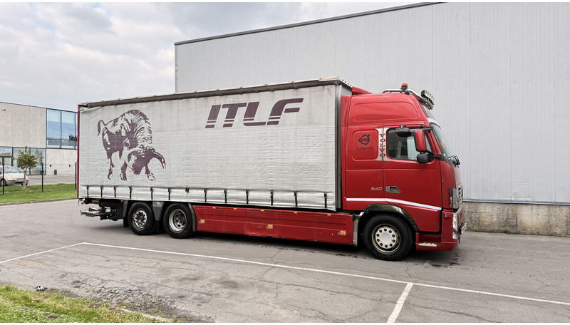 Volvo FH13 540 - Φορτηγό μουσαμάς: φωτογραφία 5 Volvo FH13 540 - Φορτηγό μουσαμάς: φωτογραφία 5