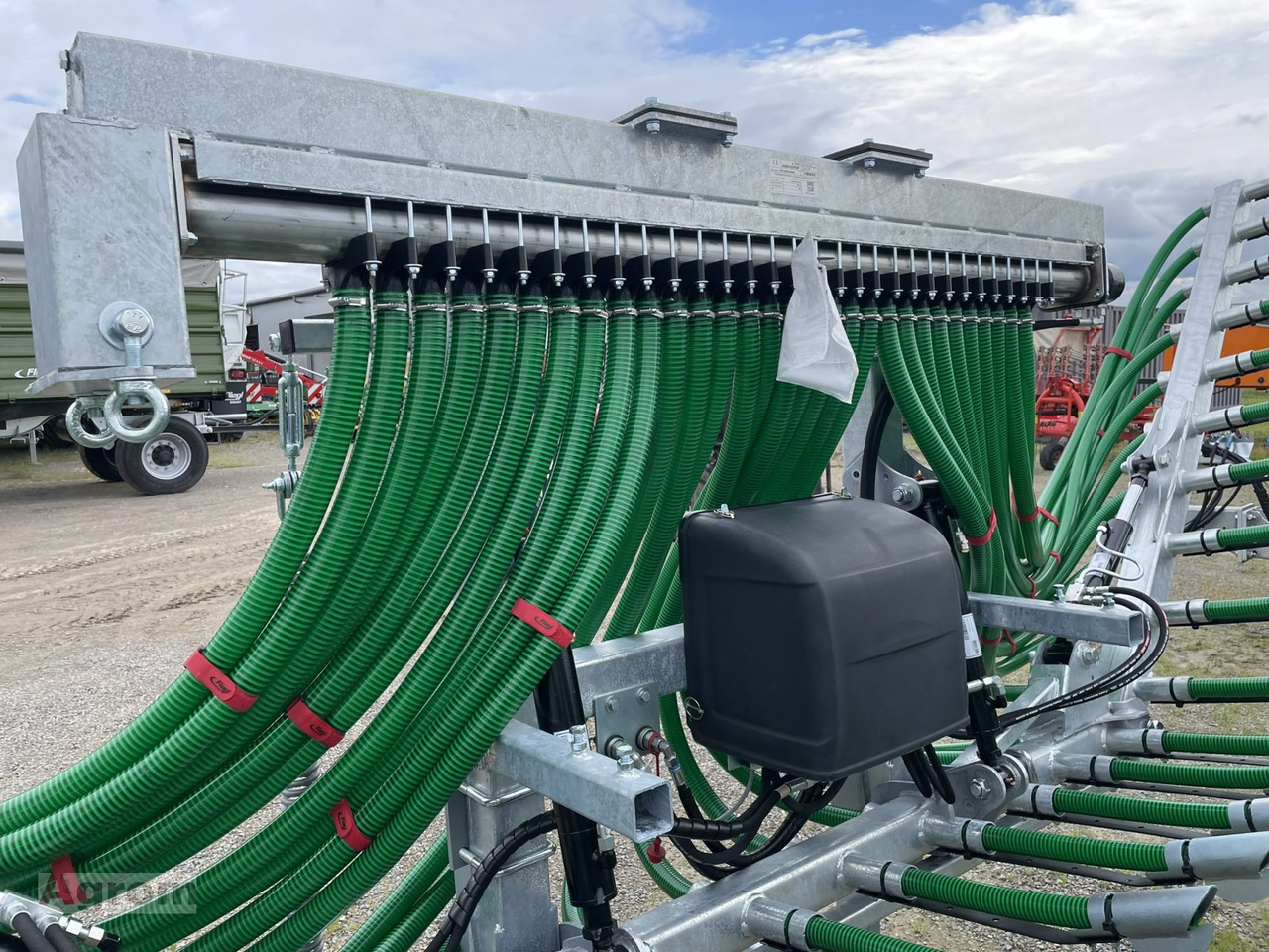 Fliegl Schleppschuhverteiler Compact 7,5 m - Μπεκ λυμάτων: φωτογραφία 4 Fliegl Schleppschuhverteiler Compact 7,5 m - Μπεκ λυμάτων: φωτογραφία 4