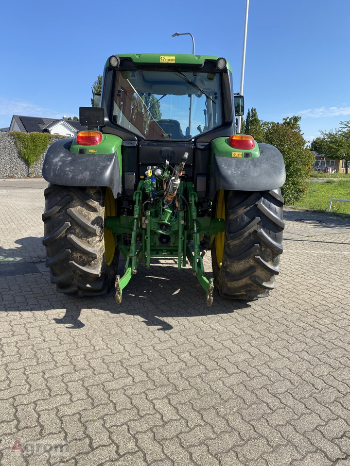 John Deere 6330 Standard - Τρακτέρ: φωτογραφία 3 John Deere 6330 Standard - Τρακτέρ: φωτογραφία 3