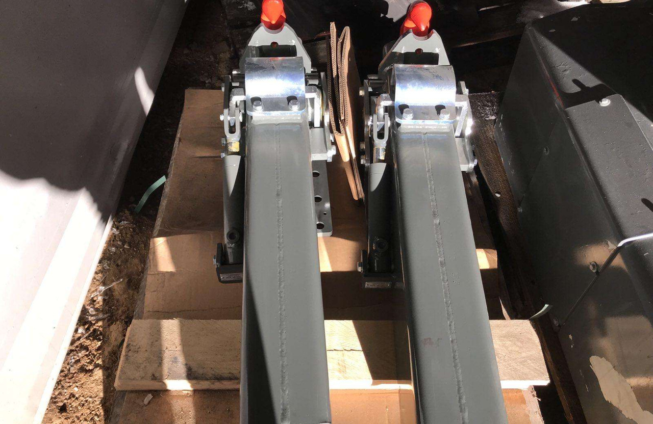 Merlo Merlo - Καπό για Γεωργικά μηχανήματα: φωτογραφία 3 Merlo Merlo - Καπό για Γεωργικά μηχανήματα: φωτογραφία 3