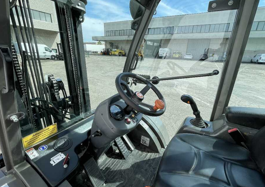 Ausa C 250 H X4 - Φορτηγό ανωμάλου εδάφους: φωτογραφία 4 Ausa C 250 H X4 - Φορτηγό ανωμάλου εδάφους: φωτογραφία 4