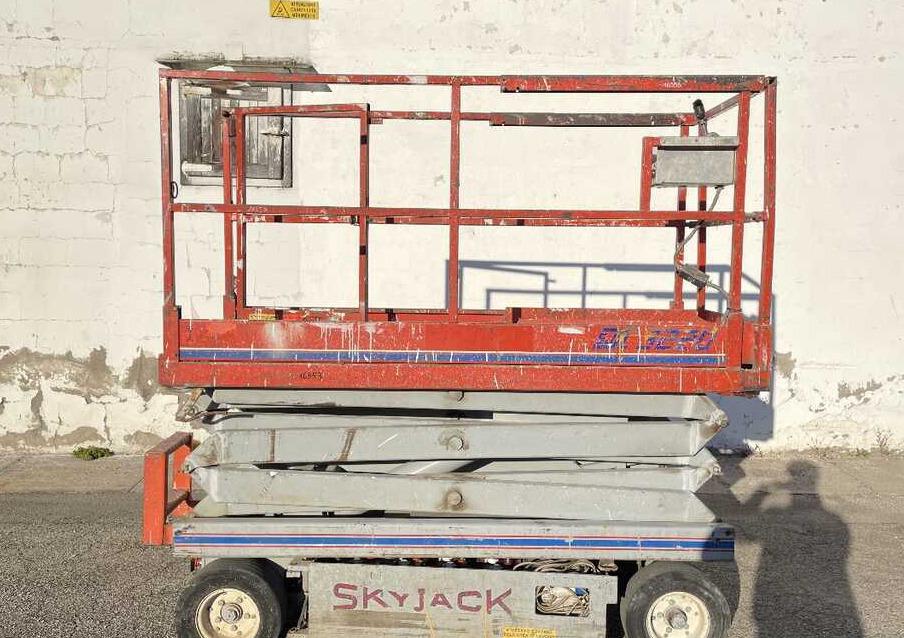 SKYJACK 3220 - Ψαλιδωτό ανυψωτικό: φωτογραφία 4 SKYJACK 3220 - Ψαλιδωτό ανυψωτικό: φωτογραφία 4