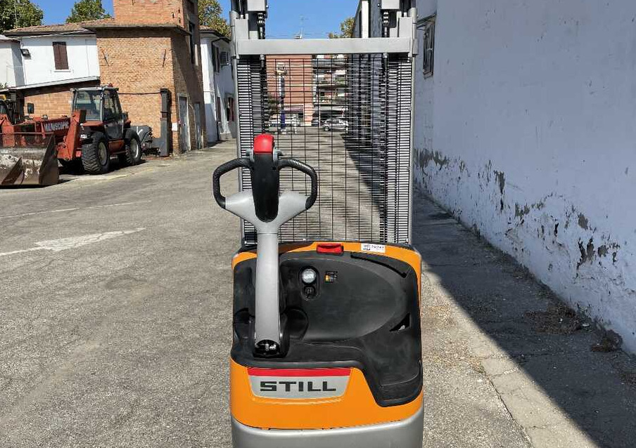 Still EXV 10 - Μηχάνημα στοίβαξης: φωτογραφία 3 Still EXV 10 - Μηχάνημα στοίβαξης: φωτογραφία 3