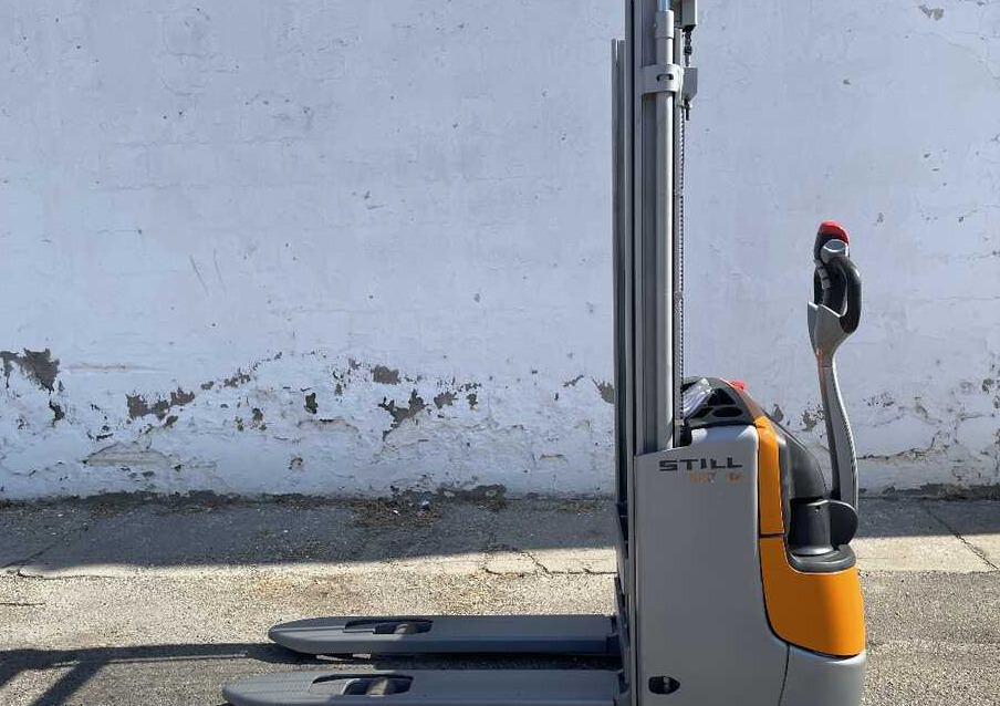 Still EXV 10 - Μηχάνημα στοίβαξης: φωτογραφία 4 Still EXV 10 - Μηχάνημα στοίβαξης: φωτογραφία 4