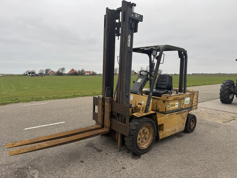 Caterpillar VC60D - Πετρελαιοκίνητο περονοφόρο: φωτογραφία 1 Caterpillar VC60D - Πετρελαιοκίνητο περονοφόρο: φωτογραφία 1