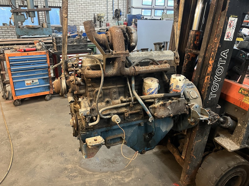 Fiat 6 cilinder - Κινητήρας: φωτογραφία 2 Fiat 6 cilinder - Κινητήρας: φωτογραφία 2