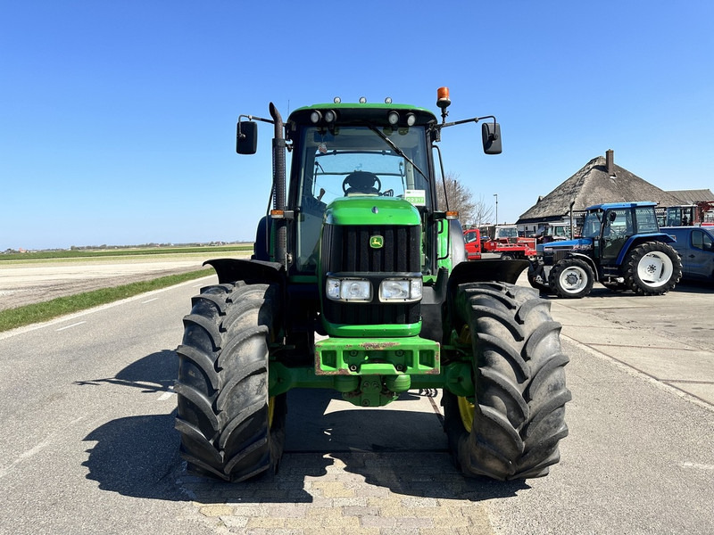 John Deere 6920 - Τρακτέρ: φωτογραφία 3 John Deere 6920 - Τρακτέρ: φωτογραφία 3