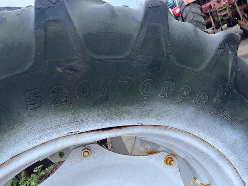 Kleber 520.70 R38 - Ζάντα: φωτογραφία 2 Kleber 520.70 R38 - Ζάντα: φωτογραφία 2