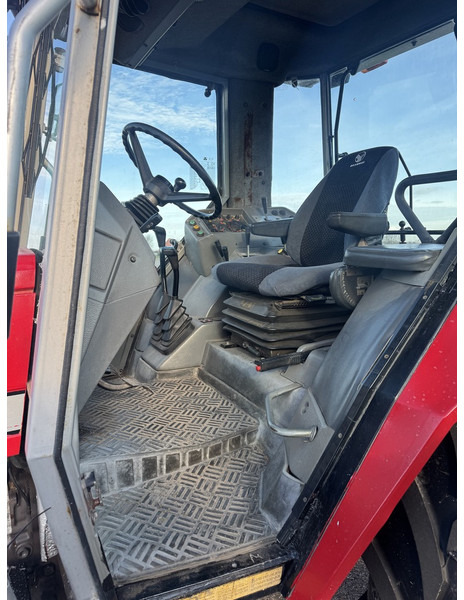 Massey Ferguson 3060 - Τρακτέρ: φωτογραφία 4 Massey Ferguson 3060 - Τρακτέρ: φωτογραφία 4