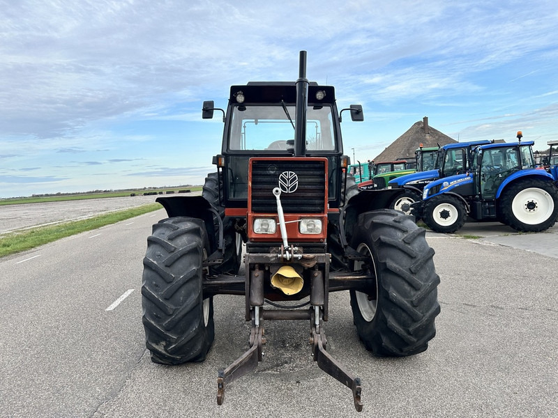 New Holland 180-90 DT - Τρακτέρ: φωτογραφία 3 New Holland 180-90 DT - Τρακτέρ: φωτογραφία 3