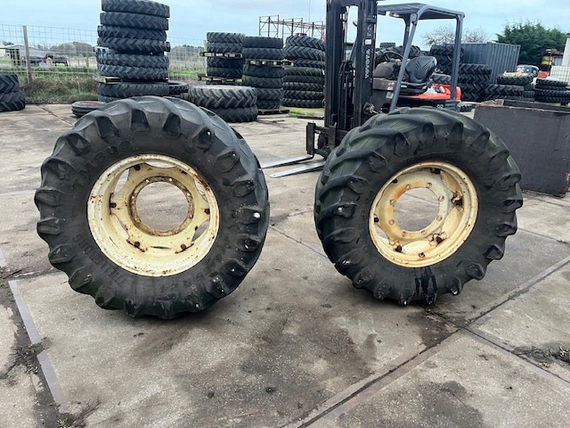 Trelleborg 480.65 R24 TM 800 - Ελαστικό: φωτογραφία 1 Trelleborg 480.65 R24 TM 800 - Ελαστικό: φωτογραφία 1