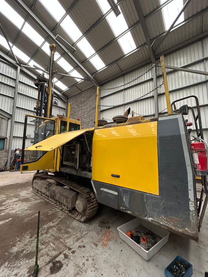 Atlas Copco ROC L6-44 - Μηχάνημα διάτρησης: φωτογραφία 4 Atlas Copco ROC L6-44 - Μηχάνημα διάτρησης: φωτογραφία 4