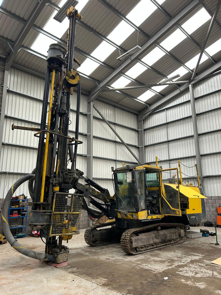 Atlas Copco ROC L6-44 - Μηχάνημα διάτρησης: φωτογραφία 2 Atlas Copco ROC L6-44 - Μηχάνημα διάτρησης: φωτογραφία 2