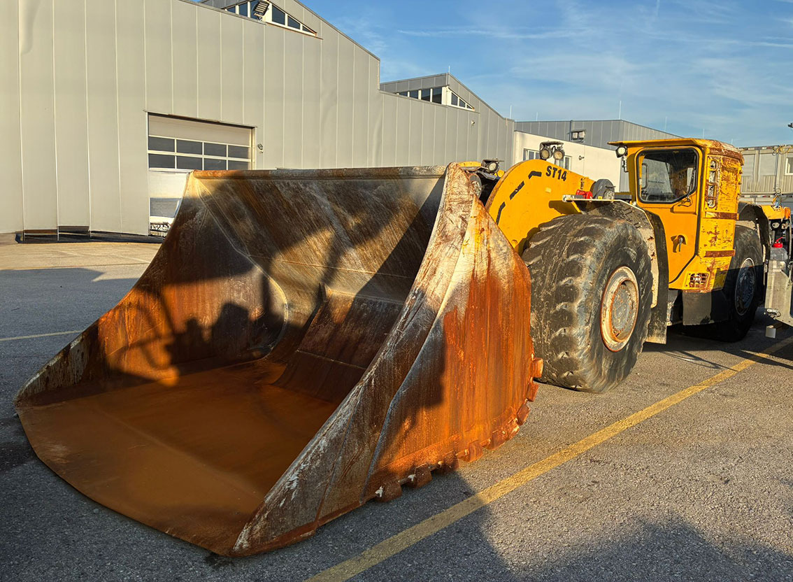 Atlas Copco ST14 - Μηχάνημα ορυχείων: φωτογραφία 2 Atlas Copco ST14 - Μηχάνημα ορυχείων: φωτογραφία 2