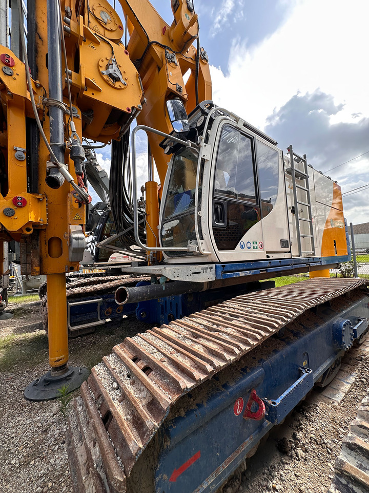 Bauer BG 28H - Πασσαλοπήκτης: φωτογραφία 1 Bauer BG 28H - Πασσαλοπήκτης: φωτογραφία 1