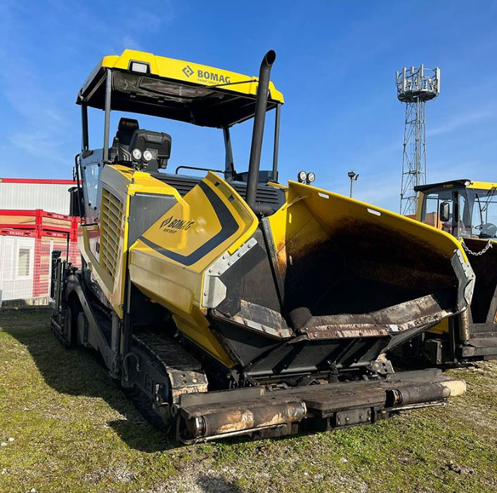 Bomag BF700 C-3 - Διαστρωτήρας ασφάλτου: φωτογραφία 1 Bomag BF700 C-3 - Διαστρωτήρας ασφάλτου: φωτογραφία 1