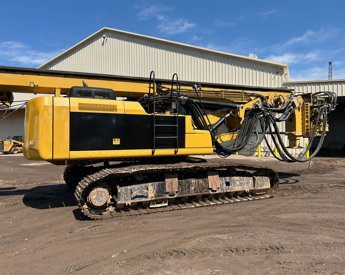 CZM EK200 - Πασσαλοπήκτης: φωτογραφία 3 CZM EK200 - Πασσαλοπήκτης: φωτογραφία 3