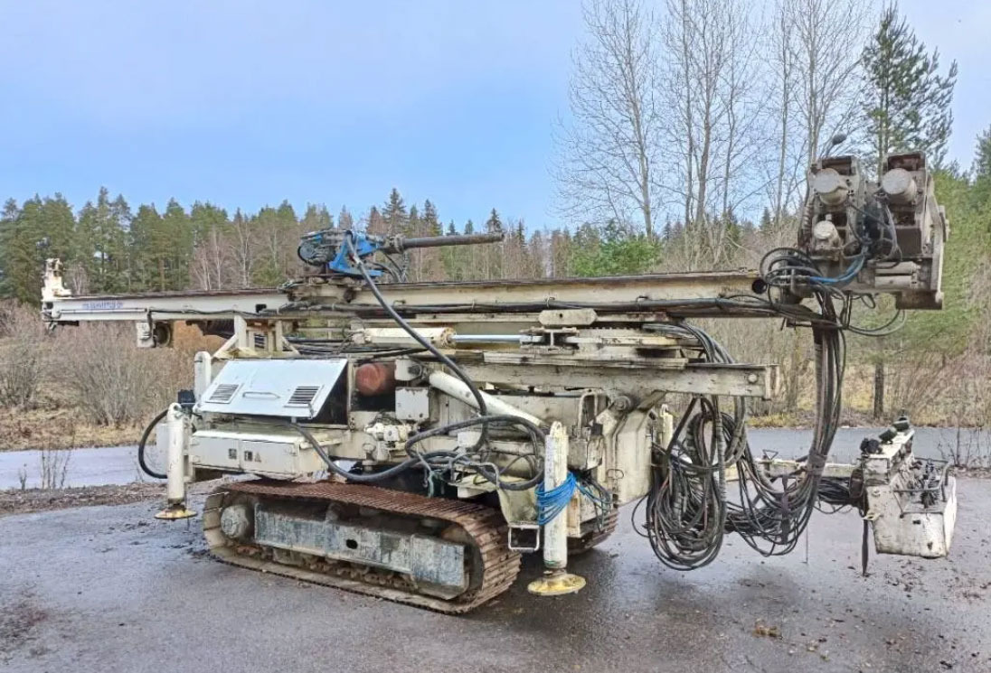 Casagrande C8 - Πασσαλοπήκτης: φωτογραφία 1 Casagrande C8 - Πασσαλοπήκτης: φωτογραφία 1