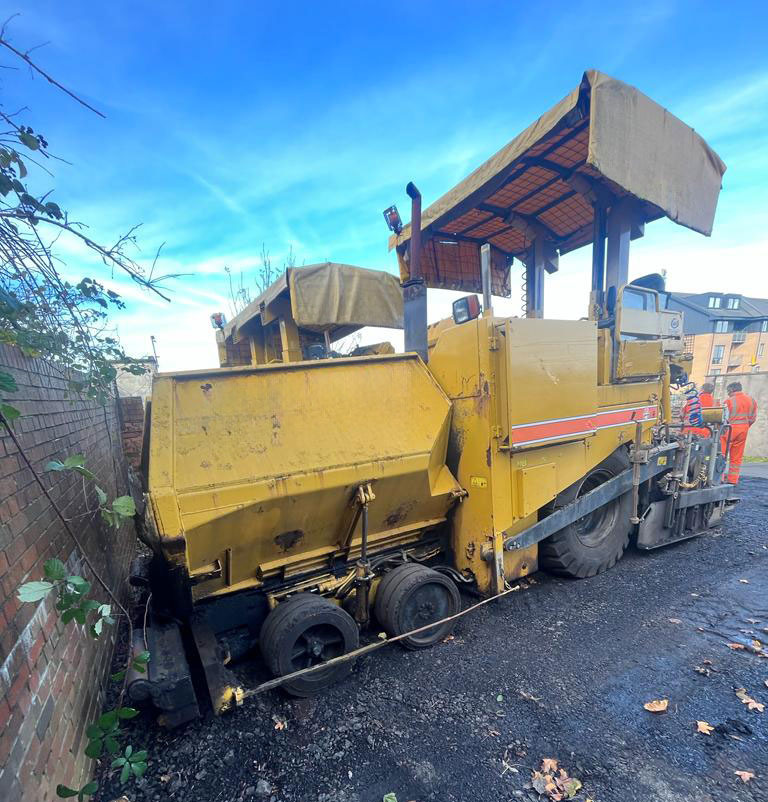Caterpillar AP600 - Διαστρωτήρας ασφάλτου: φωτογραφία 1 Caterpillar AP600 - Διαστρωτήρας ασφάλτου: φωτογραφία 1