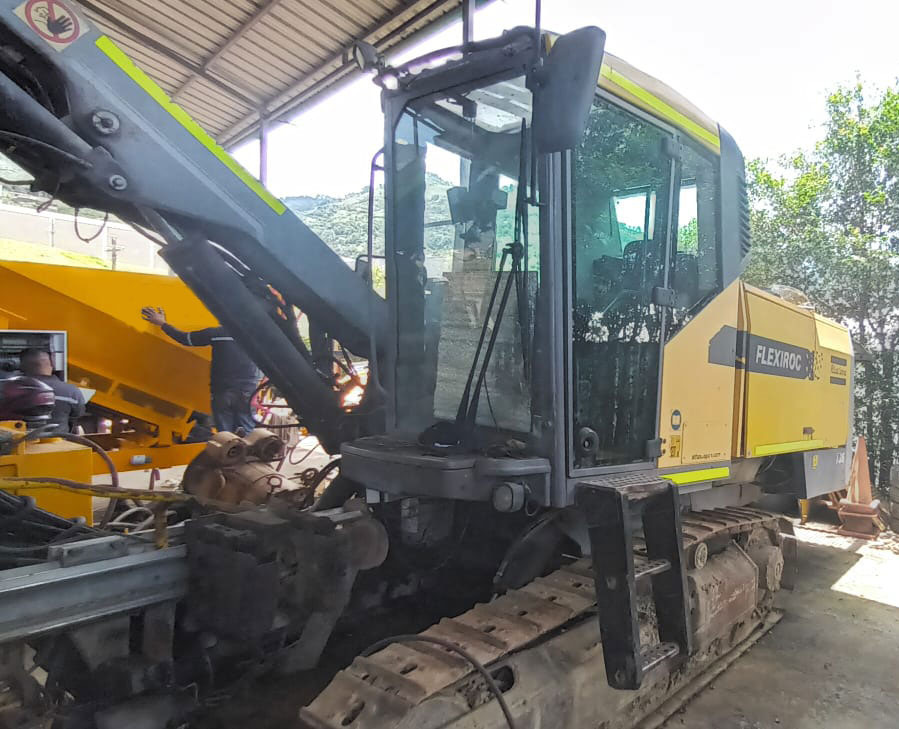 Epiroc FlexiRoc T35-11 - Μηχάνημα διάτρησης: φωτογραφία 2 Epiroc FlexiRoc T35-11 - Μηχάνημα διάτρησης: φωτογραφία 2