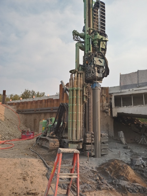 Fraste Mito 100 TB - Πασσαλοπήκτης: φωτογραφία 5 Fraste Mito 100 TB - Πασσαλοπήκτης: φωτογραφία 5