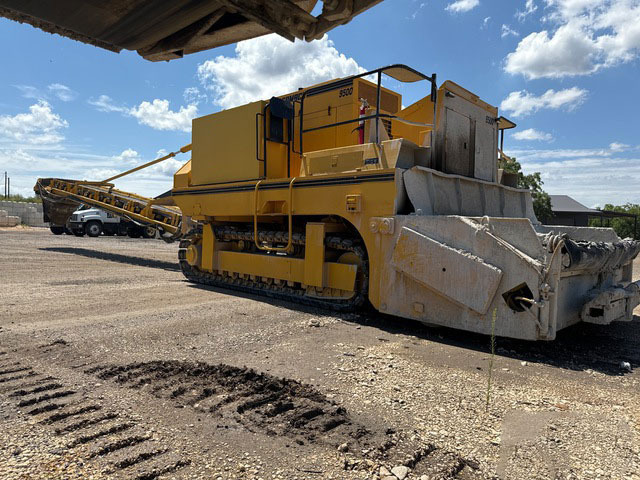 Gomaco 9500 - Κρασπεδομηχανή: φωτογραφία 3 Gomaco 9500 - Κρασπεδομηχανή: φωτογραφία 3