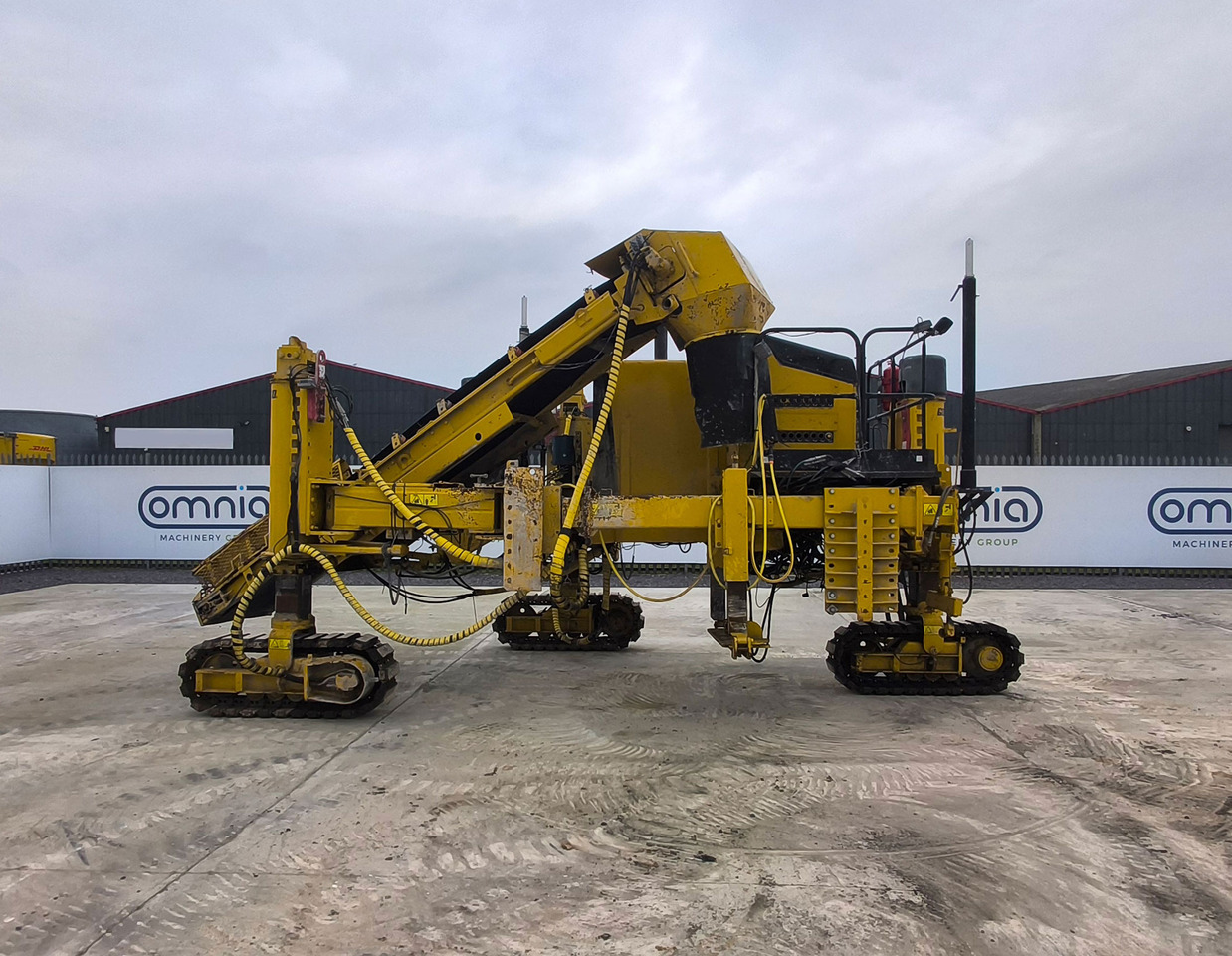 Gomaco Commander III - Κρασπεδομηχανή: φωτογραφία 2 Gomaco Commander III - Κρασπεδομηχανή: φωτογραφία 2