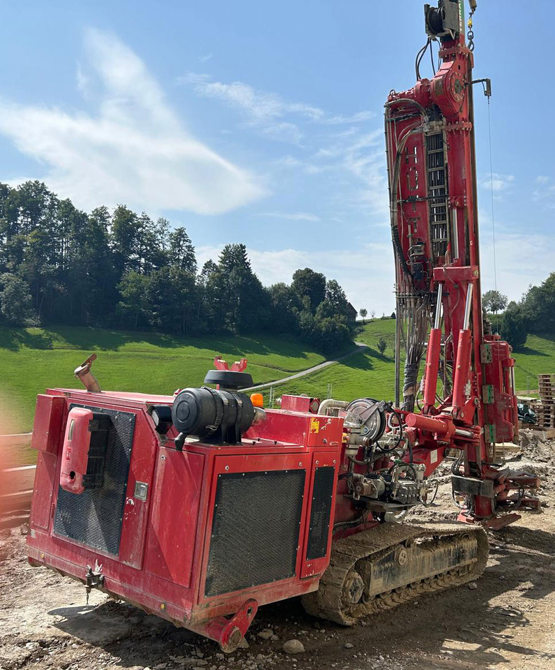 Hutte HBR 504-2 - Πασσαλοπήκτης: φωτογραφία 4 Hutte HBR 504-2 - Πασσαλοπήκτης: φωτογραφία 4