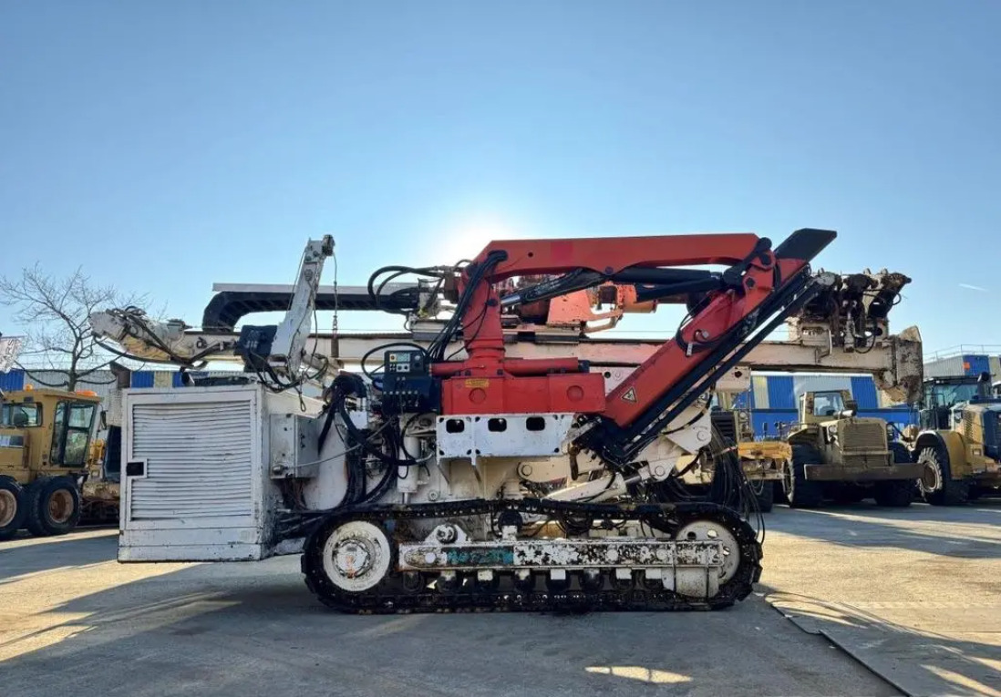 Klemm KR805-1 - Γεωτρύπανο: φωτογραφία 3 Klemm KR805-1 - Γεωτρύπανο: φωτογραφία 3