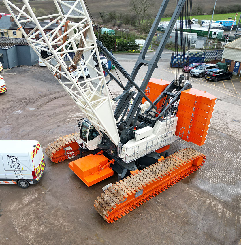 Kobelco CKE2500G - Ερπυστριοφόρος γερανός: φωτογραφία 1 Kobelco CKE2500G - Ερπυστριοφόρος γερανός: φωτογραφία 1
