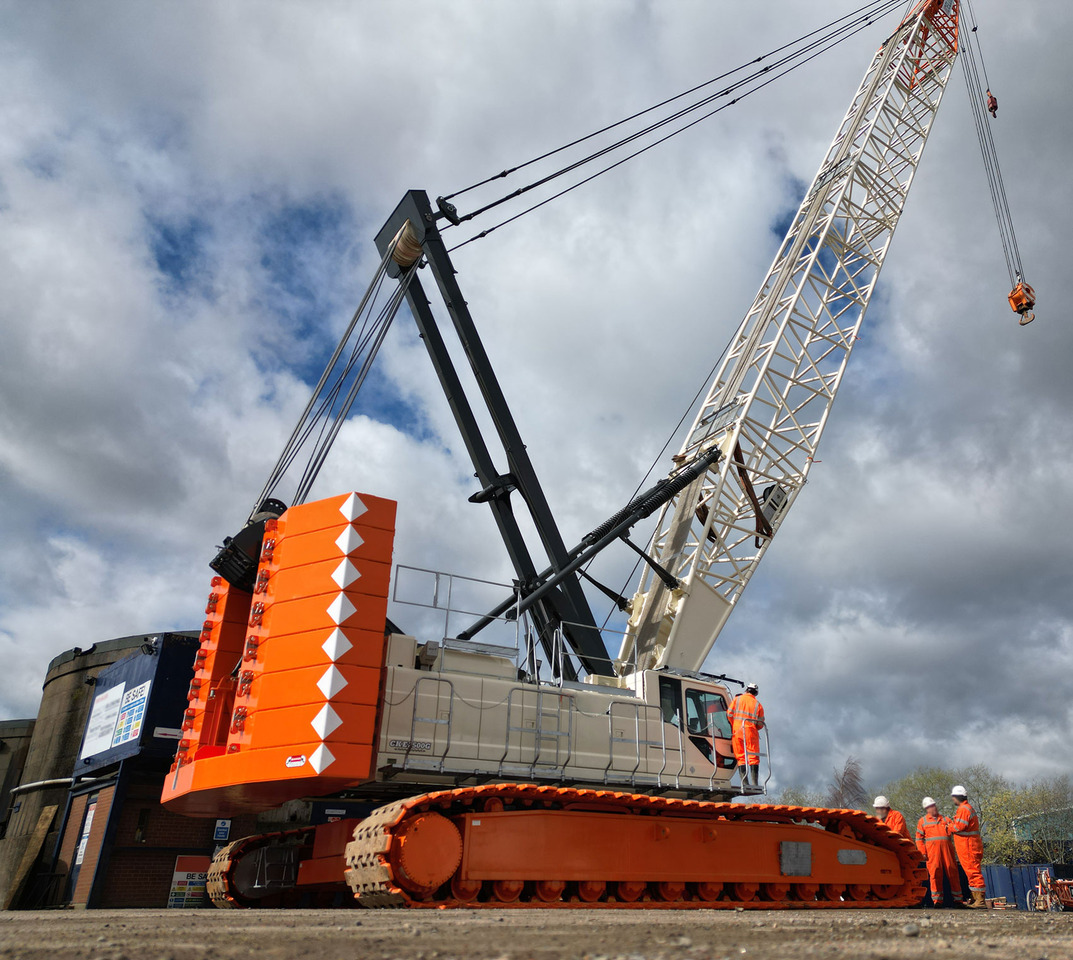 Kobelco CKE2500G - Ερπυστριοφόρος γερανός: φωτογραφία 3 Kobelco CKE2500G - Ερπυστριοφόρος γερανός: φωτογραφία 3