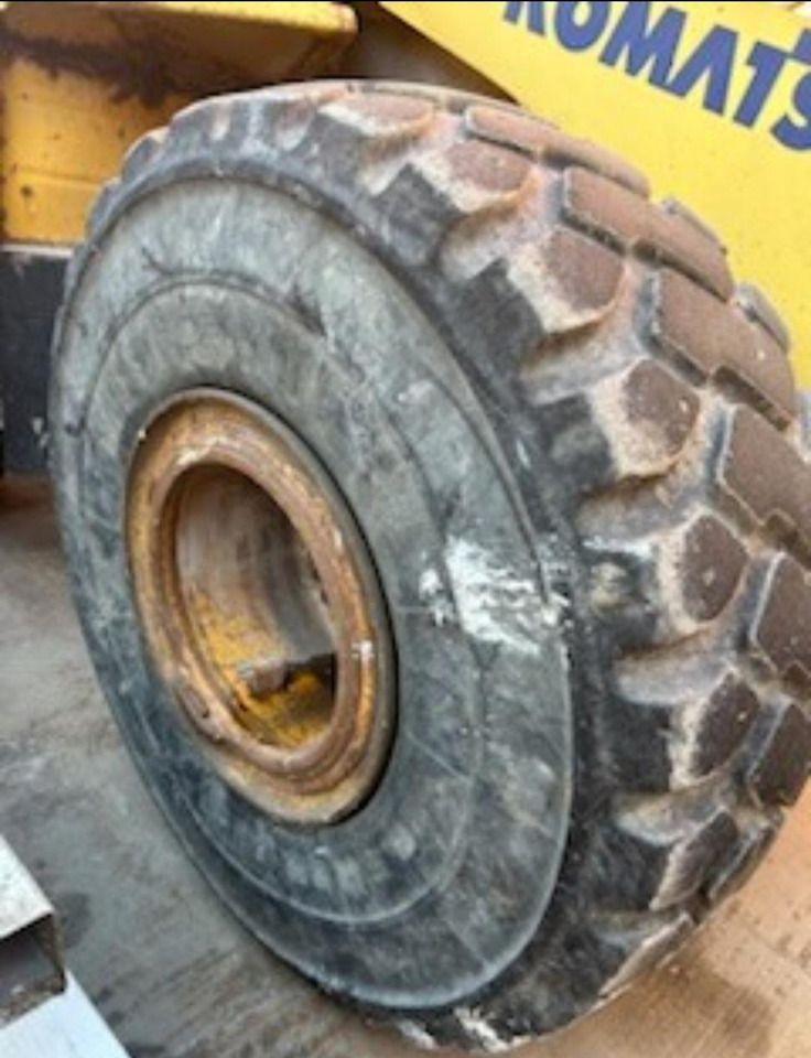 Ελαστιχοφόρος φορτωτής Komatsu WA450-5L: φωτογραφία 6 Ελαστιχοφόρος φορτωτής Komatsu WA450-5L: φωτογραφία 6