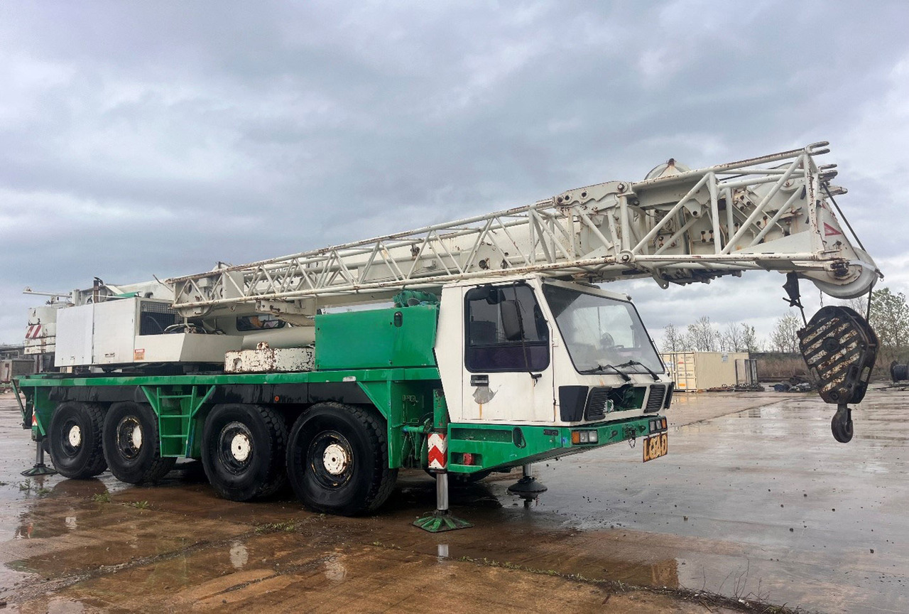 Krupp KMK 4080 - Τηλεσκοπικός γερανός: φωτογραφία 2 Krupp KMK 4080 - Τηλεσκοπικός γερανός: φωτογραφία 2