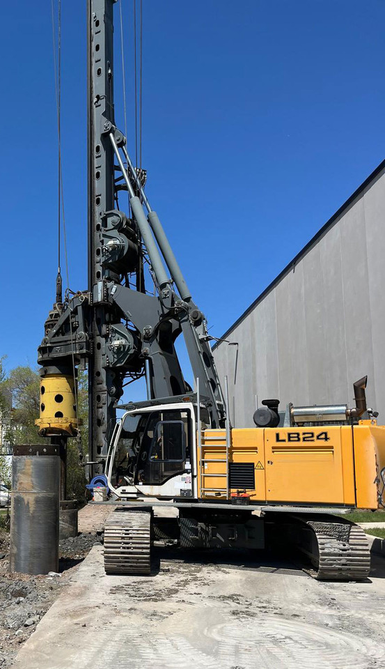 Liebherr LB-24 - Πασσαλοπήκτης: φωτογραφία 2 Liebherr LB-24 - Πασσαλοπήκτης: φωτογραφία 2