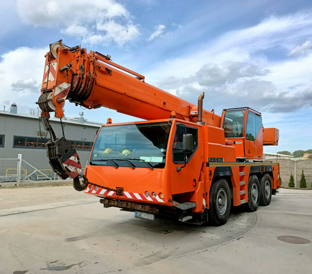 Liebherr LTM 1045-3.1 - Τηλεσκοπικός γερανός: φωτογραφία 2 Liebherr LTM 1045-3.1 - Τηλεσκοπικός γερανός: φωτογραφία 2