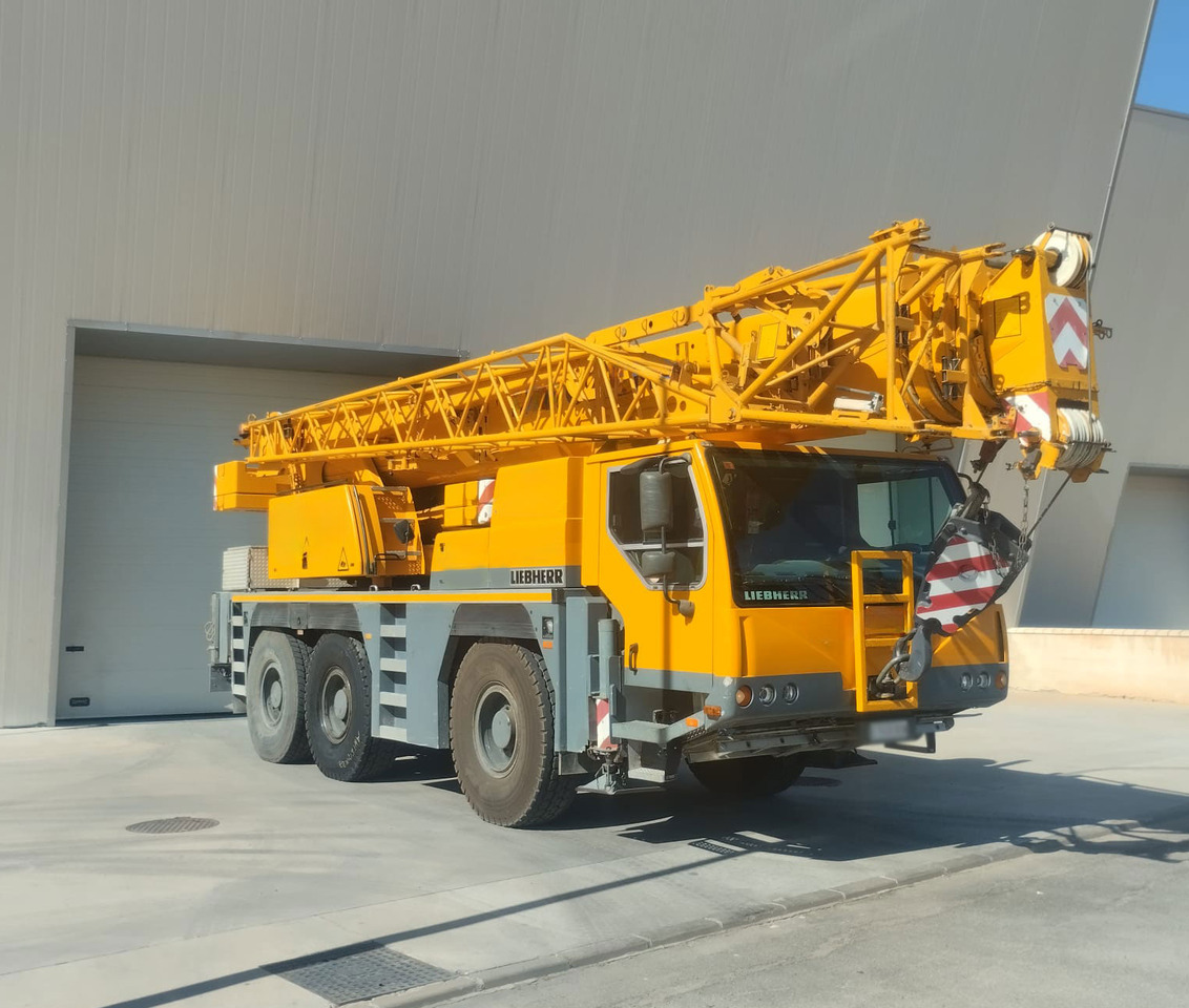 Liebherr LTM 1055-3.1 - Τηλεσκοπικός γερανός: φωτογραφία 2 Liebherr LTM 1055-3.1 - Τηλεσκοπικός γερανός: φωτογραφία 2