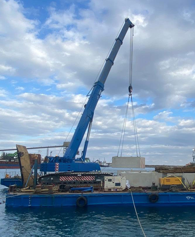 Liebherr LTR 1220 - Ερπυστριοφόρος γερανός: φωτογραφία 1 Liebherr LTR 1220 - Ερπυστριοφόρος γερανός: φωτογραφία 1