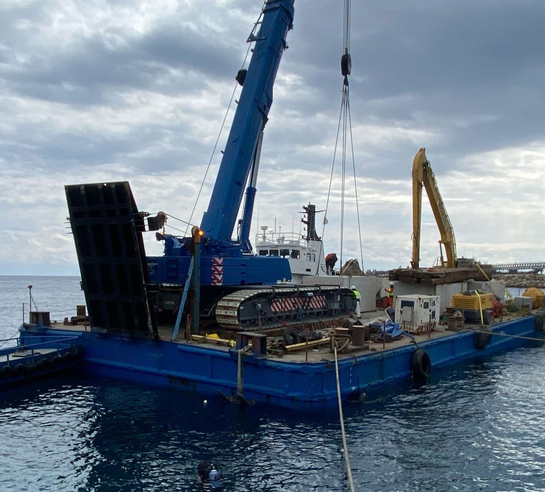 Liebherr LTR 1220 - Ερπυστριοφόρος γερανός: φωτογραφία 4 Liebherr LTR 1220 - Ερπυστριοφόρος γερανός: φωτογραφία 4