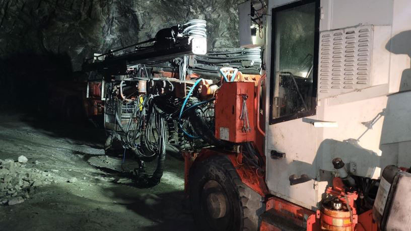 Sandvik DD420-S60C - Μηχάνημα διάτρησης οριζόντιος: φωτογραφία 3 Sandvik DD420-S60C - Μηχάνημα διάτρησης οριζόντιος: φωτογραφία 3